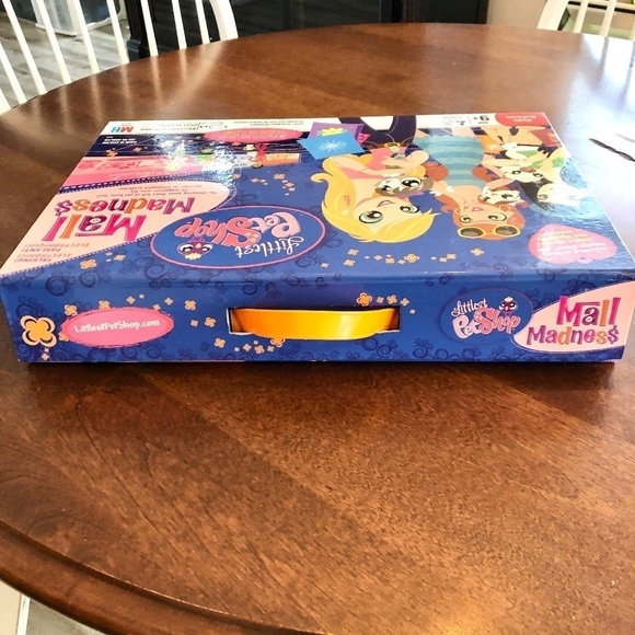 Littlest Pet Shop, Mall Madness, 2008, Board Game, COMPLETE, Good Condition - Picture 12 of 16